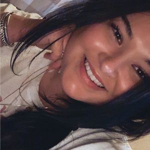 Meet your Posher, Gabriella